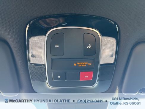 Used 2024 Hyundai Santa Cruz SEL image 25