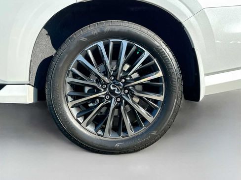 Used 2026 INFINITI QX80 Autograph w/ Premium Cargo Package AWD/4WD image 34