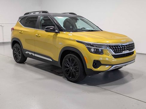 Certified 2023 Kia Seltos Nightfall Edition AWD/4WD image 6