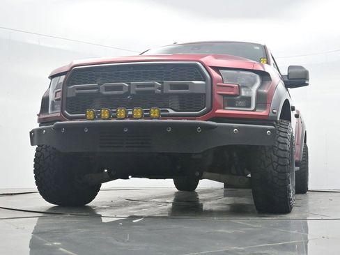 Used 2018 Ford F150 Raptor w/ Equipment Group 802A Luxury image 25