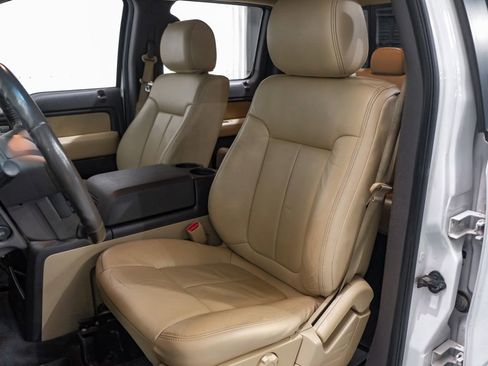 Used 2014 Ford F150 XLT w/ Equipment Group 302A Luxury RWD image 29