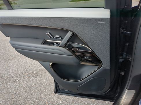 Used 2024 Land Rover Range Rover Sport Autobiography image 17