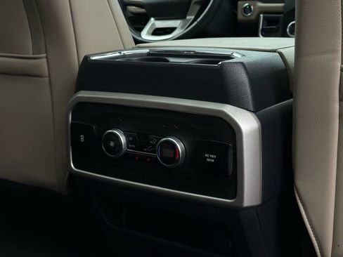 Certified 2024 Ford Expedition Limited image 23