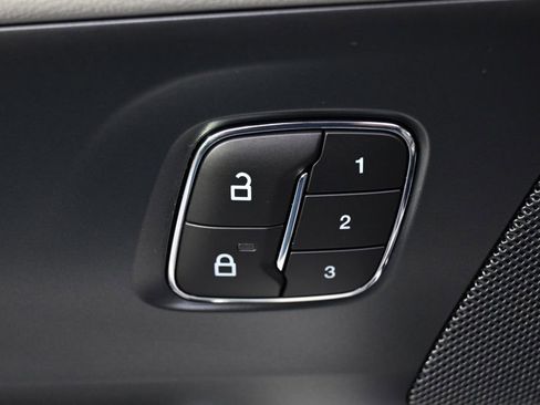 New 2026 Lincoln Nautilus Reserve w/ Jet Appearance Package image 24