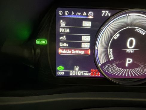 Certified 2023 Lexus UX 250h UX 250h Premium w/ Accessory Package (Z1) image 21