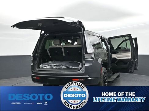 New 2026 Jeep Grand Wagoneer Limited AWD/4WD image 69