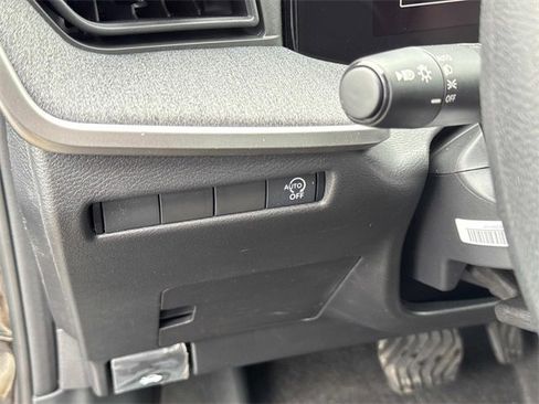 New 2026 Nissan Kicks S image 22