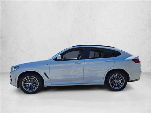 Used 2021 BMW X4 xDrive30i w/ M Sport Package image 9