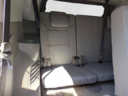 Used 2017 GMC Yukon SLE w/ SLE Value Package image 26