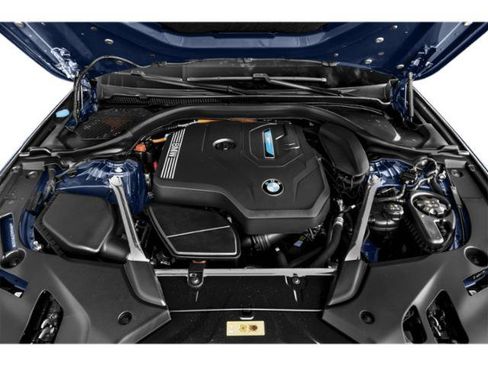 Used 2023 BMW 530e w/ M Sport Package RWD image 15