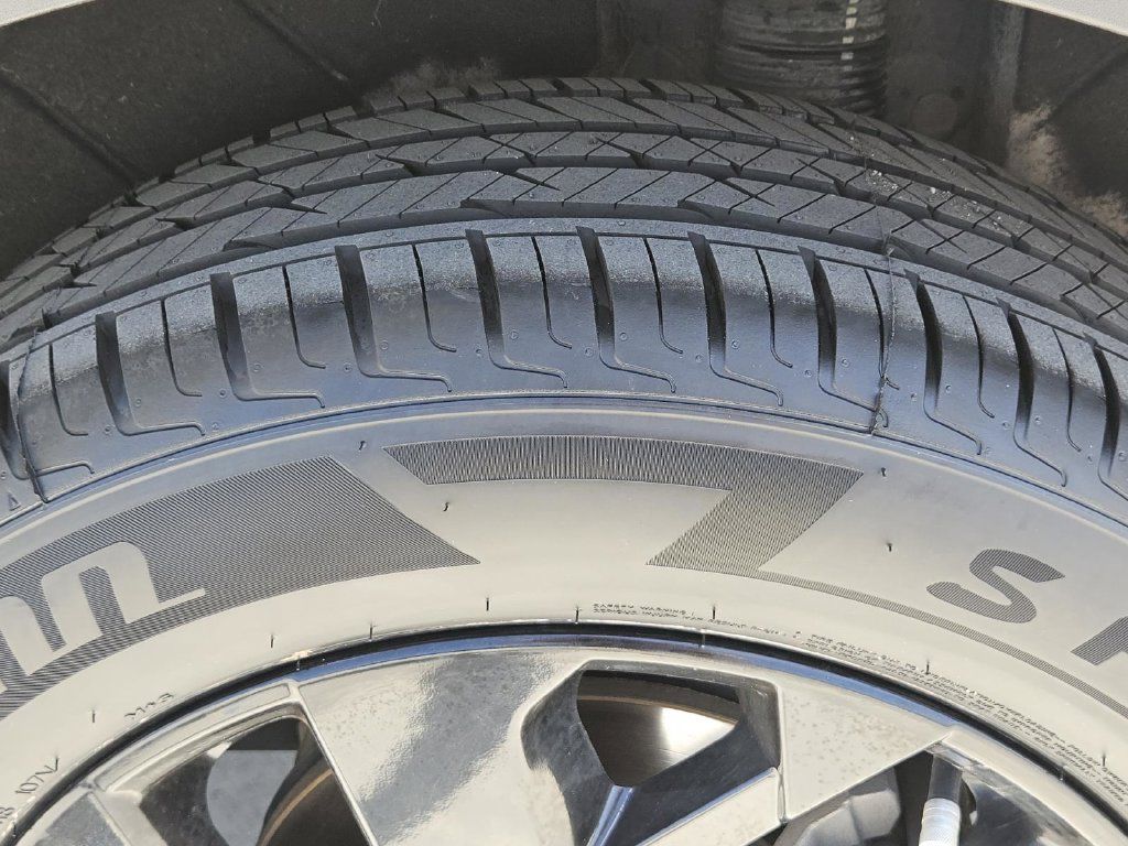 Used 2021 Kia Sorento S AWD/4WD image 48