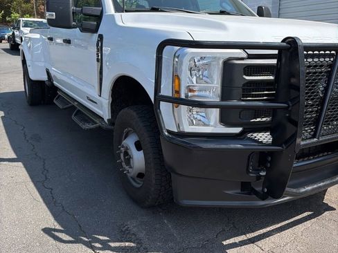 Used 2024 Ford F350 XL w/ XL Driver Assist Package AWD/4WD image 2