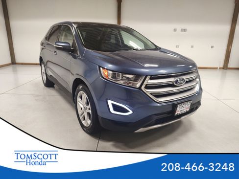 Used 2018 Ford Edge Titanium w/ Technology Package AWD/4WD image 1