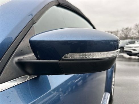 Used 2017 Volkswagen Beetle 1.8T Classic image 10