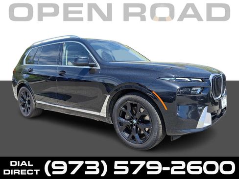 Used 2024 BMW X7 xDrive40i AWD/4WD image 1