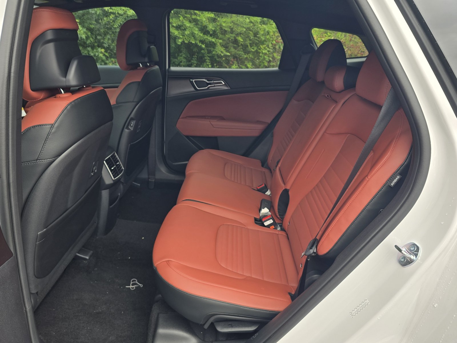 New 2026 Kia Sportage SX FWD image 4
