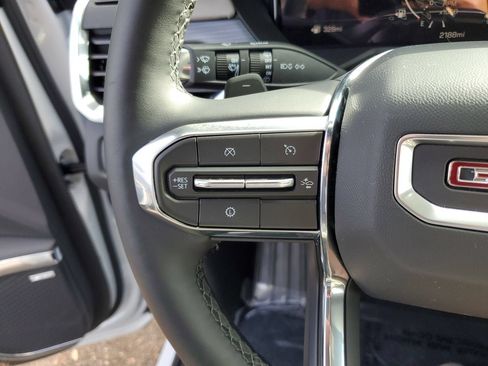 New 2026 GMC Acadia Elevation FWD image 28