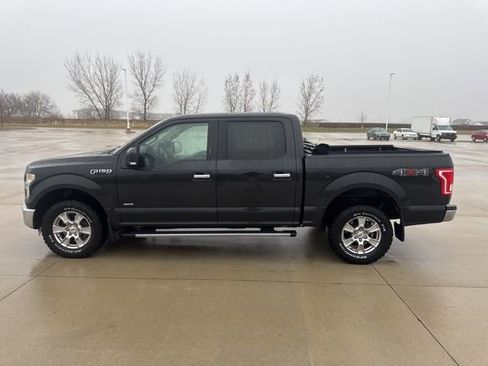 Used 2015 Ford F150 XLT w/ Equipment Group 302A Luxury image 6