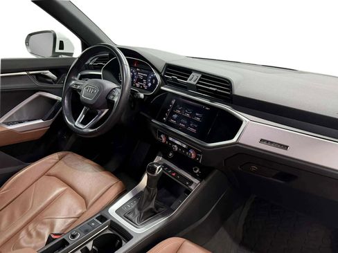 Used 2021 Audi Q3 2.0T Premium w/ Convenience Package image 15