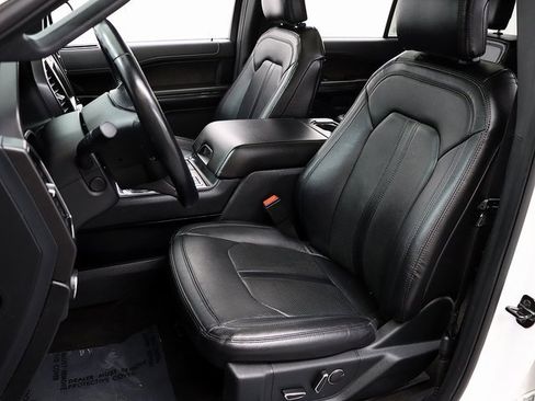 Used 2020 Ford Expedition Limited w/ Special Edition Package image 9