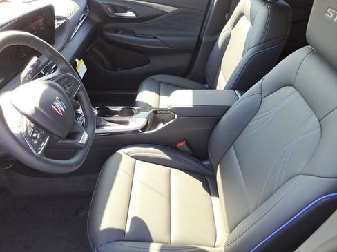 New 2026 Buick Envista Sport Touring w/ Convenience I Package FWD image 19
