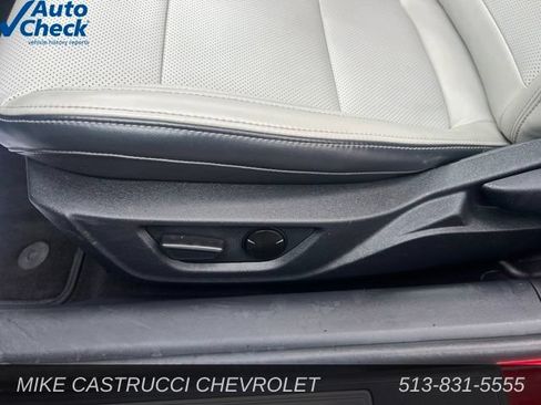 Used 2024 Ford Mustang Premium RWD image 9
