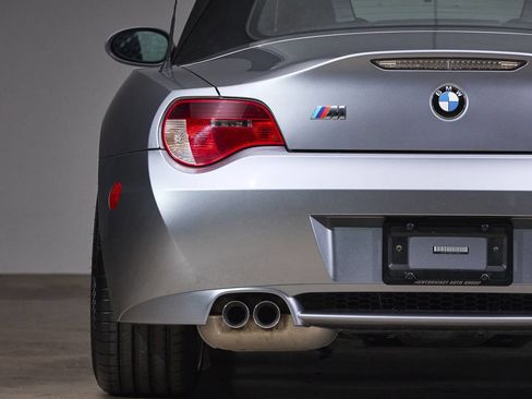 Used 2006 BMW M Roadster Base 2dr Convertible image 18