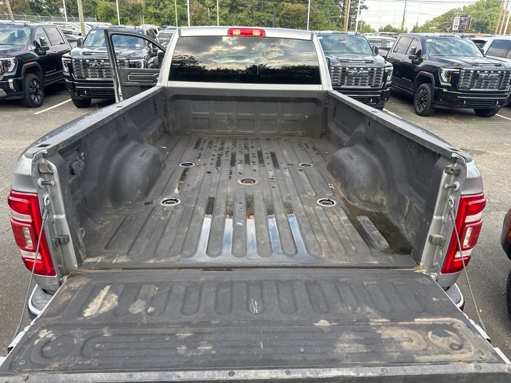 Used 2024 RAM 3500 Big Horn AWD/4WD image 21