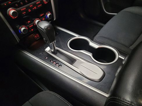 Used 2019 Nissan Pathfinder SV image 26