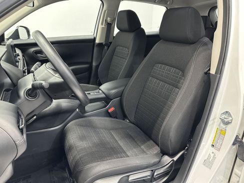 Certified 2024 Honda HR-V LX image 15