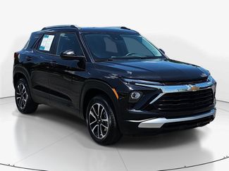 Used 2025 Chevrolet TrailBlazer LT AWD/4WD video 3
