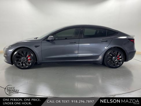 Used 2023 Tesla Model 3 Performance image 9