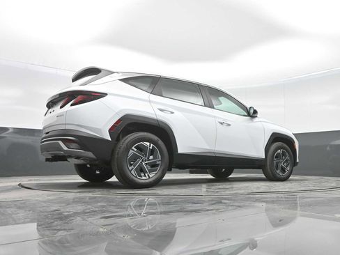 New 2026 Hyundai Tucson Blue SE w/ Tow & Go Package image 36