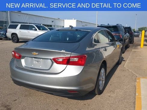 Used 2023 Chevrolet Malibu LT FWD image 7