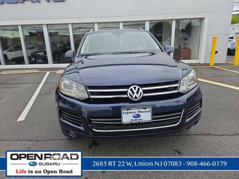 Used 2012 Volkswagen Touareg Sport AWD/4WD image 2