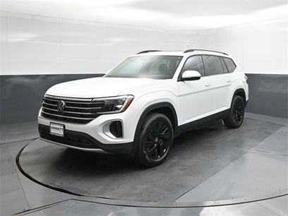 New 2026 Volkswagen Atlas SE