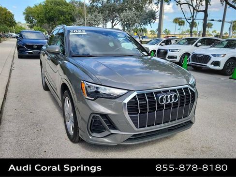 Certified 2022 Audi Q3 2.0T Premium w/ Convenience Package image 2