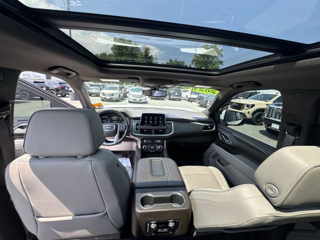 Certified 2021 GMC Yukon SLT w/ SLT Premium Package AWD/4WD image 20