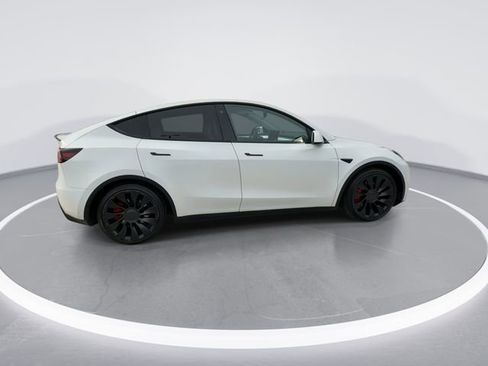 Used 2023 Tesla Model Y Performance AWD/4WD image 8