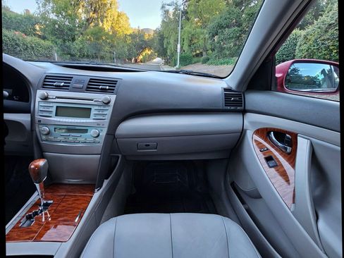 Used 2008 Toyota Camry XLE image 33