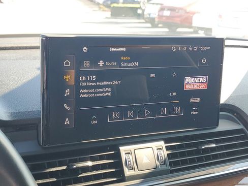 Used 2022 Audi Q5 2.0T Premium Plus w/ Premium Plus Package image 28