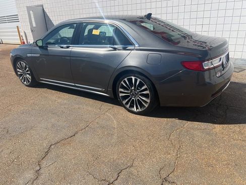 Used 2020 Lincoln Continental Reserve w/ Luxury Package image 20