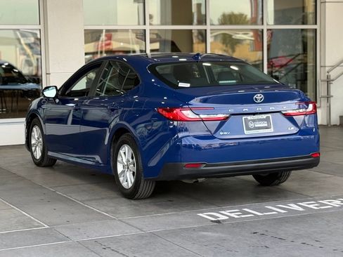 Certified 2025 Toyota Camry LE image 9
