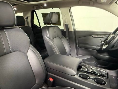 Used 2023 Honda Pilot Elite image 54