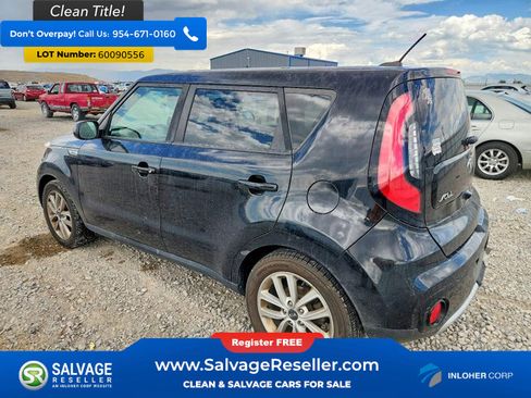 Used 2017 Kia Soul + FWD image 3