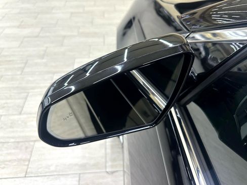 Used 2016 Cadillac SRX Luxury w/ Driver Awareness Package image 16