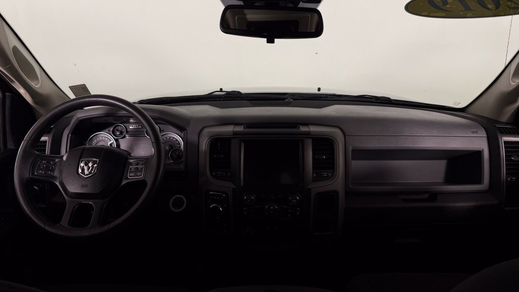 Used 2019 RAM 1500 Express w/ Wheel & Sound Group AWD/4WD image 31