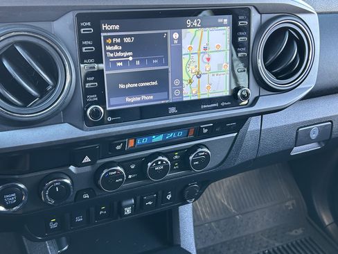 Used 2023 Toyota Tacoma TRD Off-Road w/ TRD Premium Off Road Package image 28