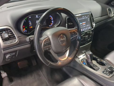 Used 2021 Jeep Grand Cherokee Limited AWD/4WD image 12