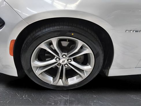 Used 2020 Dodge Charger R/T RWD image 10
